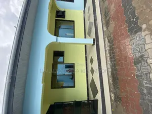 11bdrm House in Mwalimu Nyerere, Kigamboni for sale