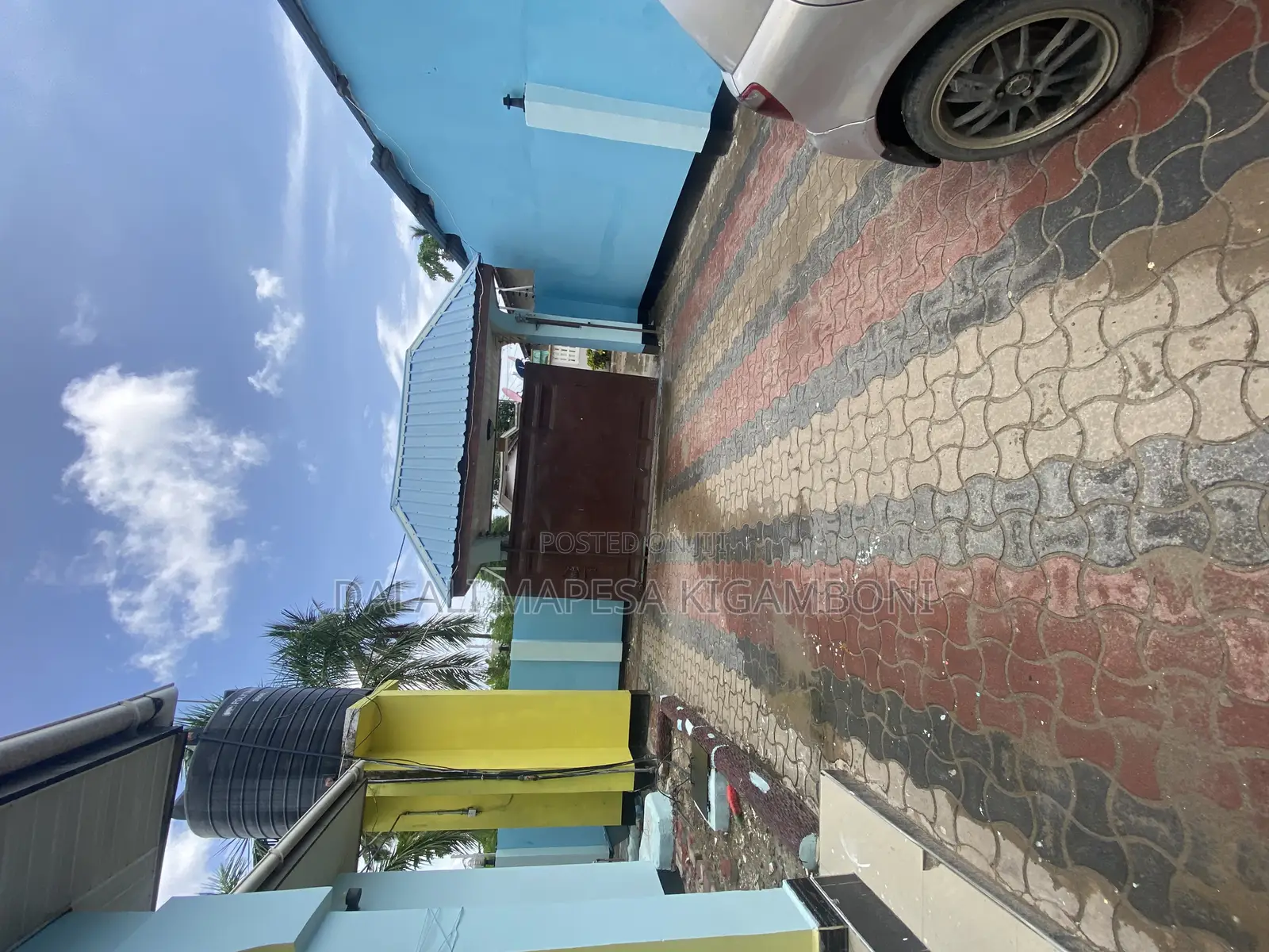 11bdrm House in Mwalimu Nyerere, Kigamboni for sale