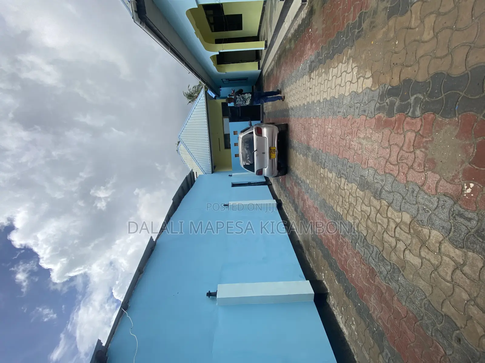 11bdrm House in Mwalimu Nyerere, Kigamboni for sale
