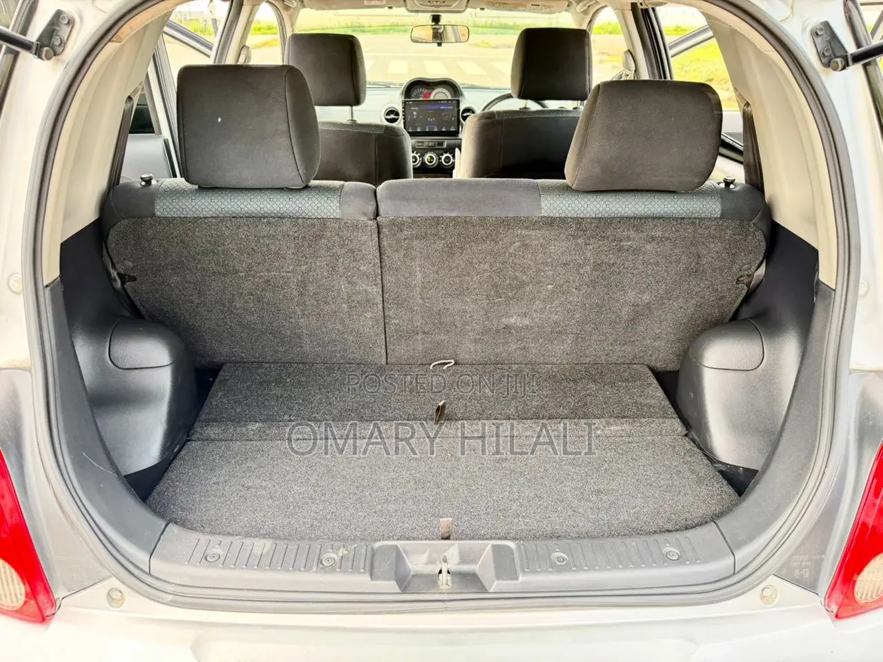 Toyota IST 2003 Silver