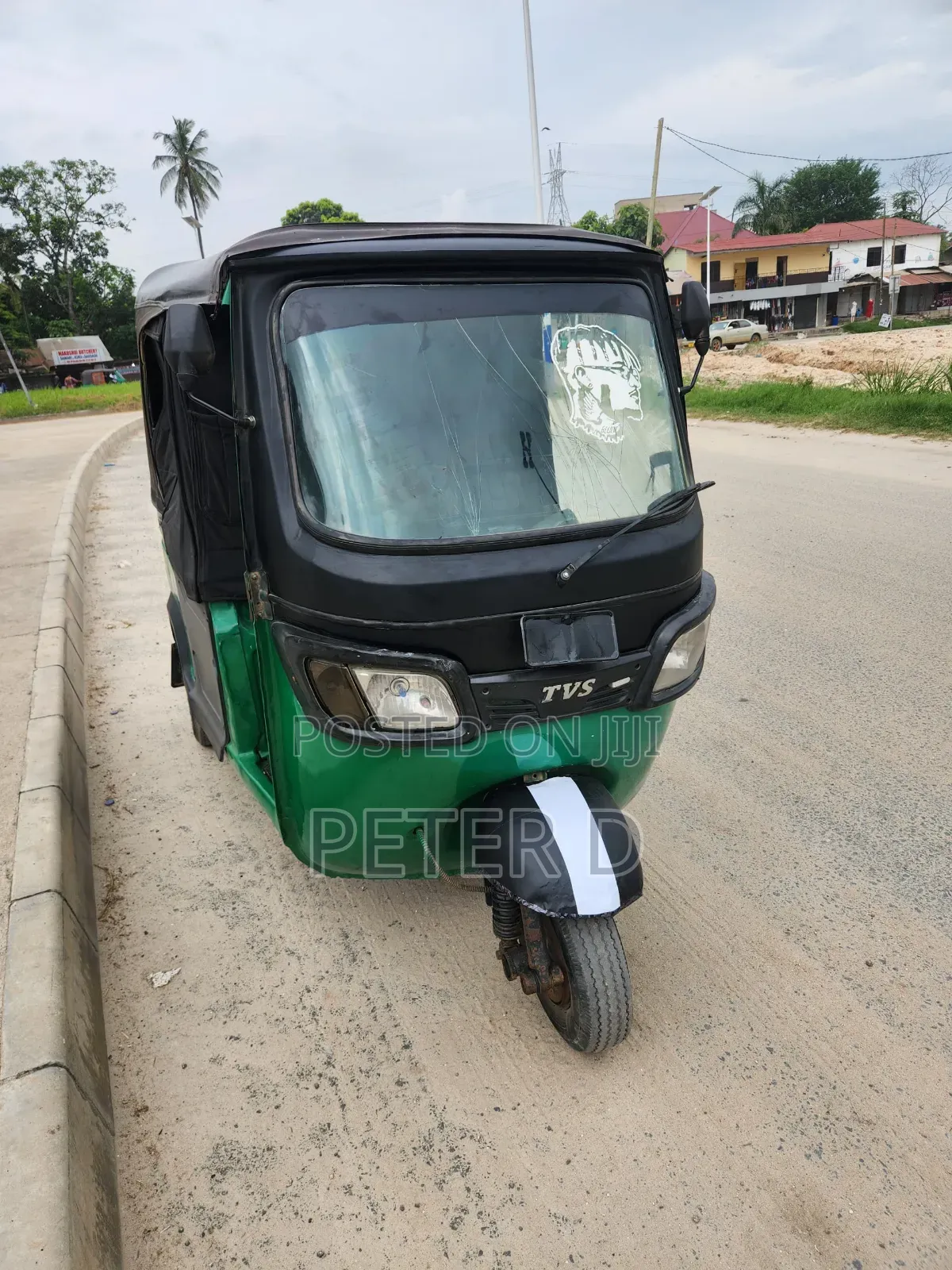 TVS King Deluxe Plus iTouch Start 2023 Green