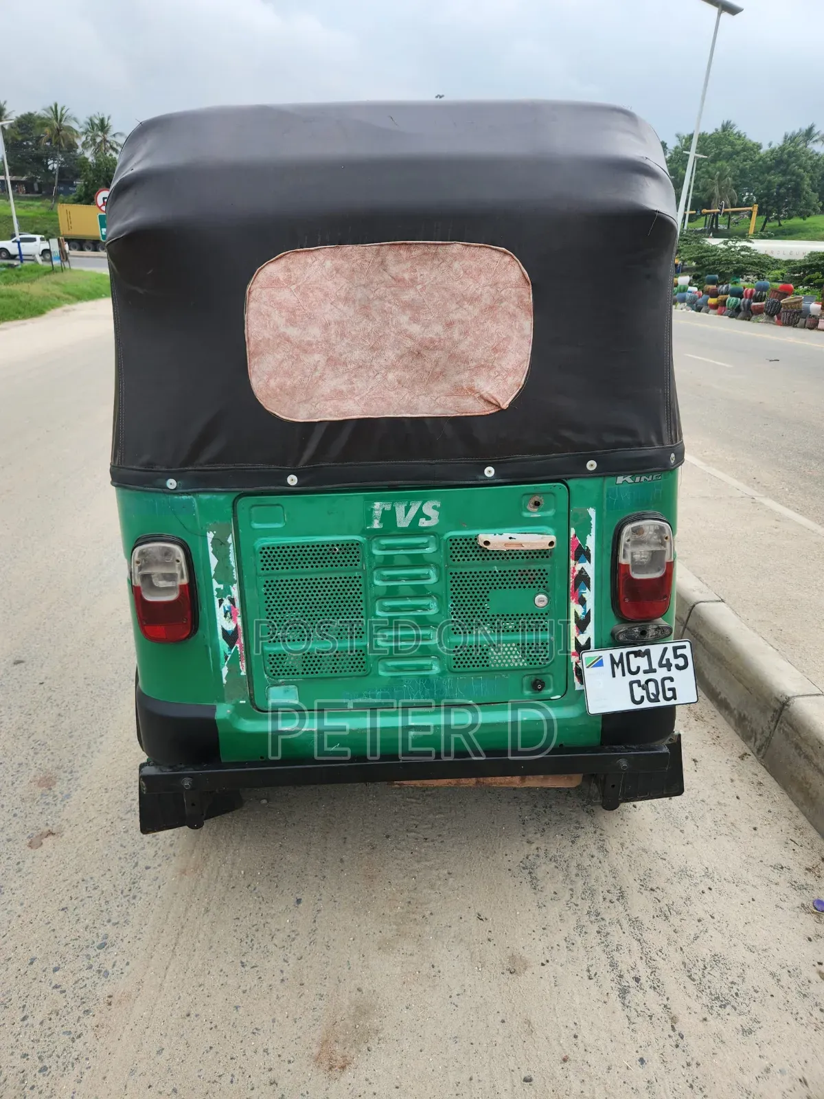 TVS King Deluxe Plus iTouch Start 2023 Green