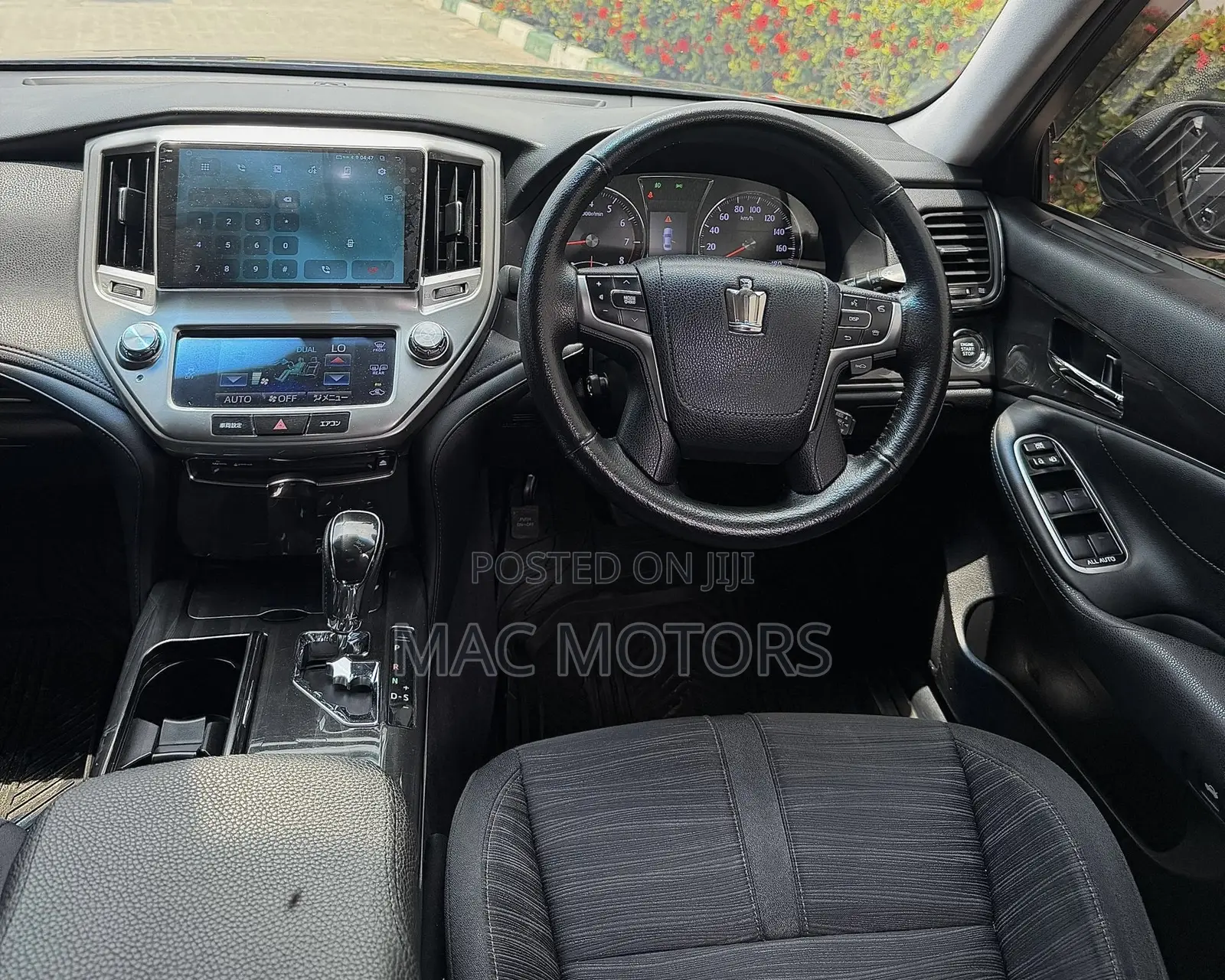 Toyota Crown 2015 Black