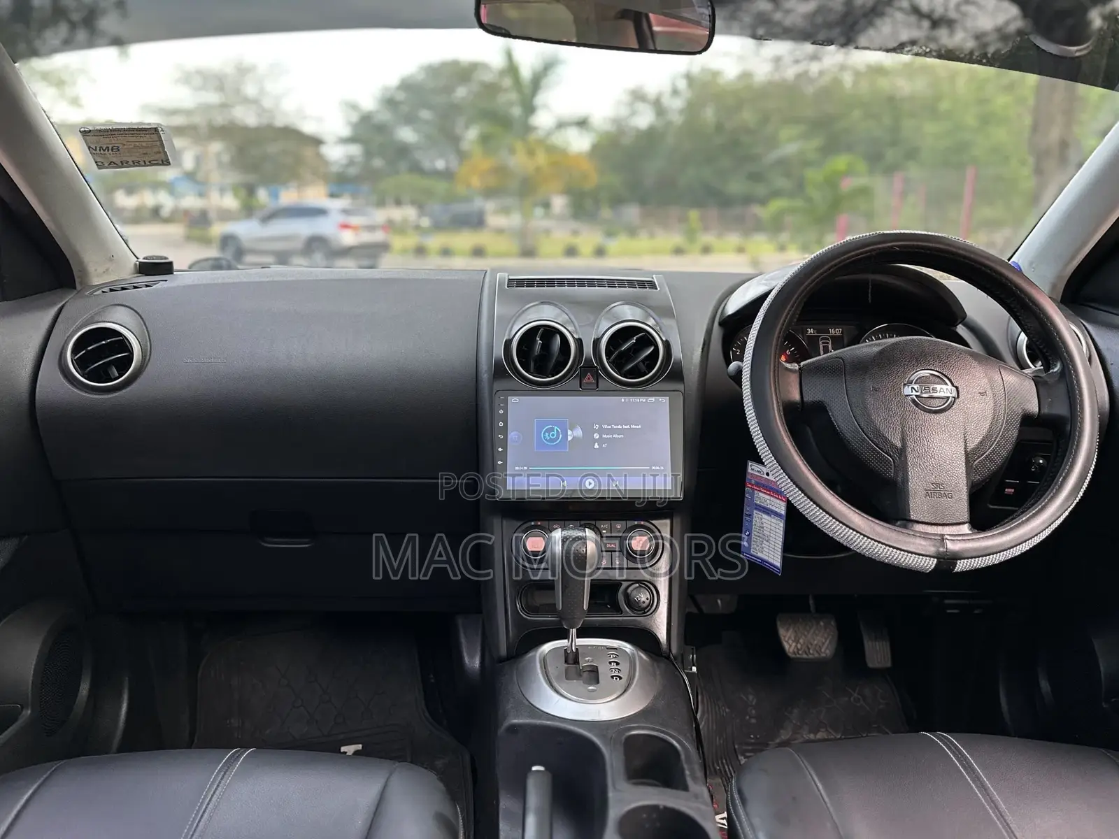 Nissan Dualis 2010 Black