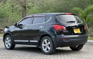 Nissan Dualis 2010 Black