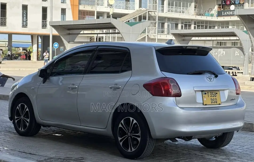 Toyota Auris 2006 Silver