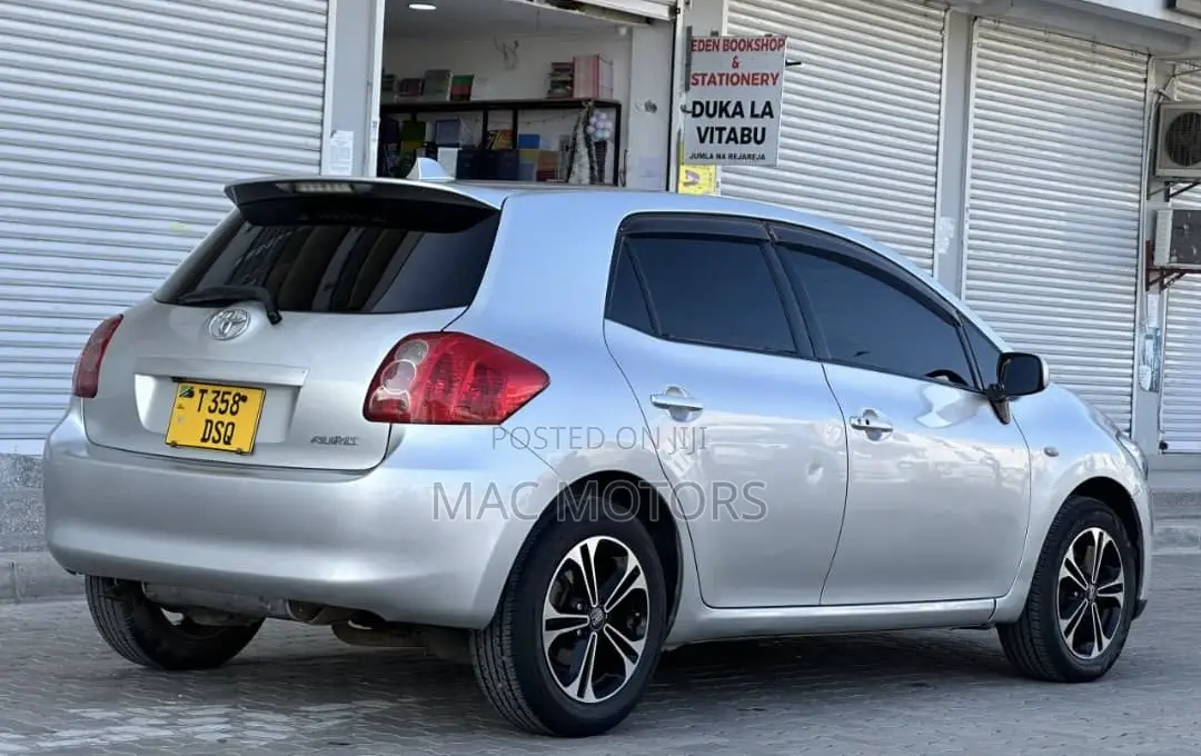 Toyota Auris 2006 Silver