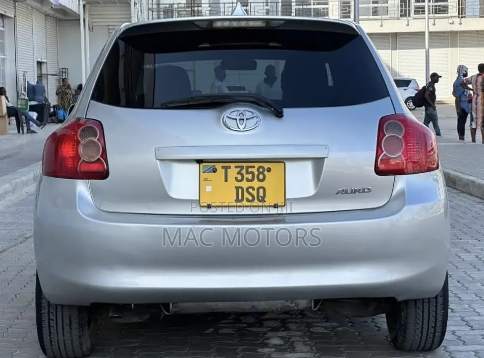 Toyota Auris 2006 Silver
