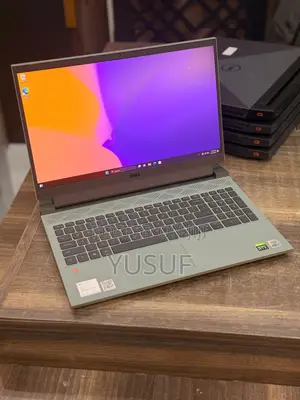 Laptop Dell G15 5535 16GB Intel Core i5 SSD 512GB