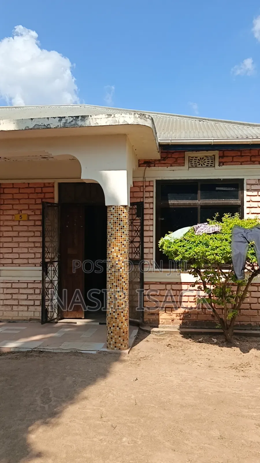 Hostel for Sale Mwanza Saut