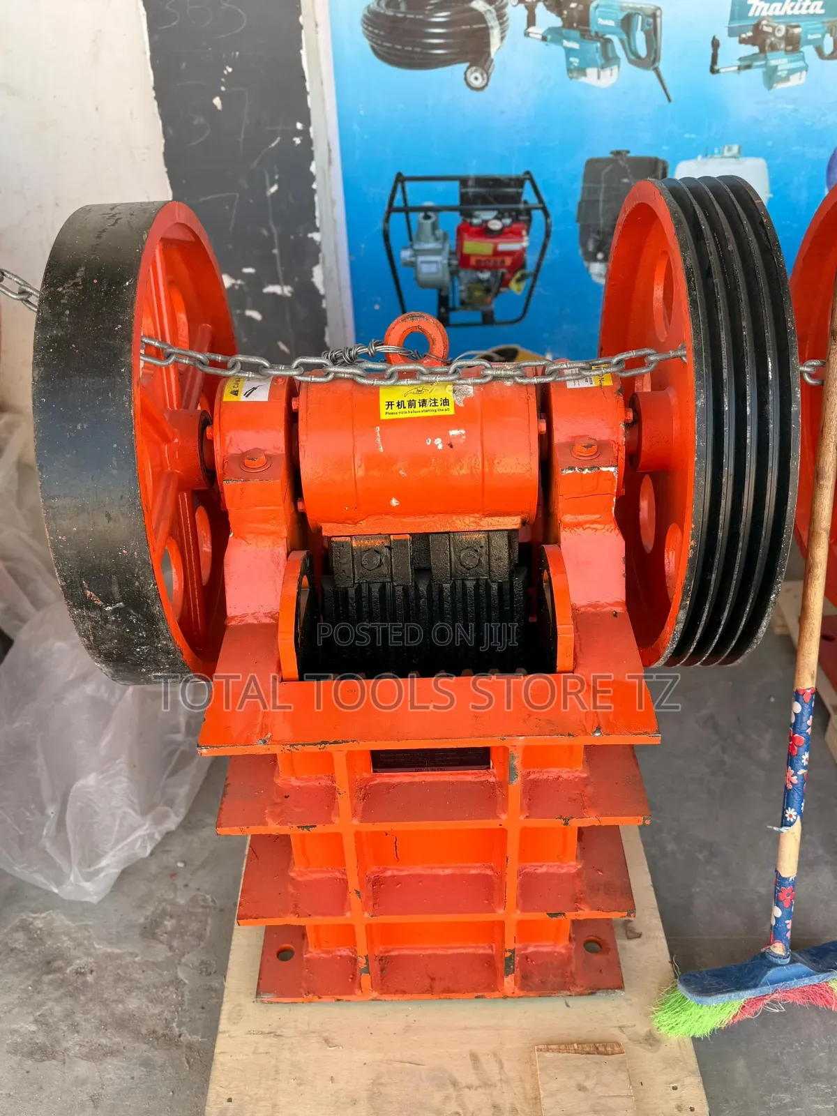 Saneyoo Jaw Crusher 150-250 1ton-3ton
