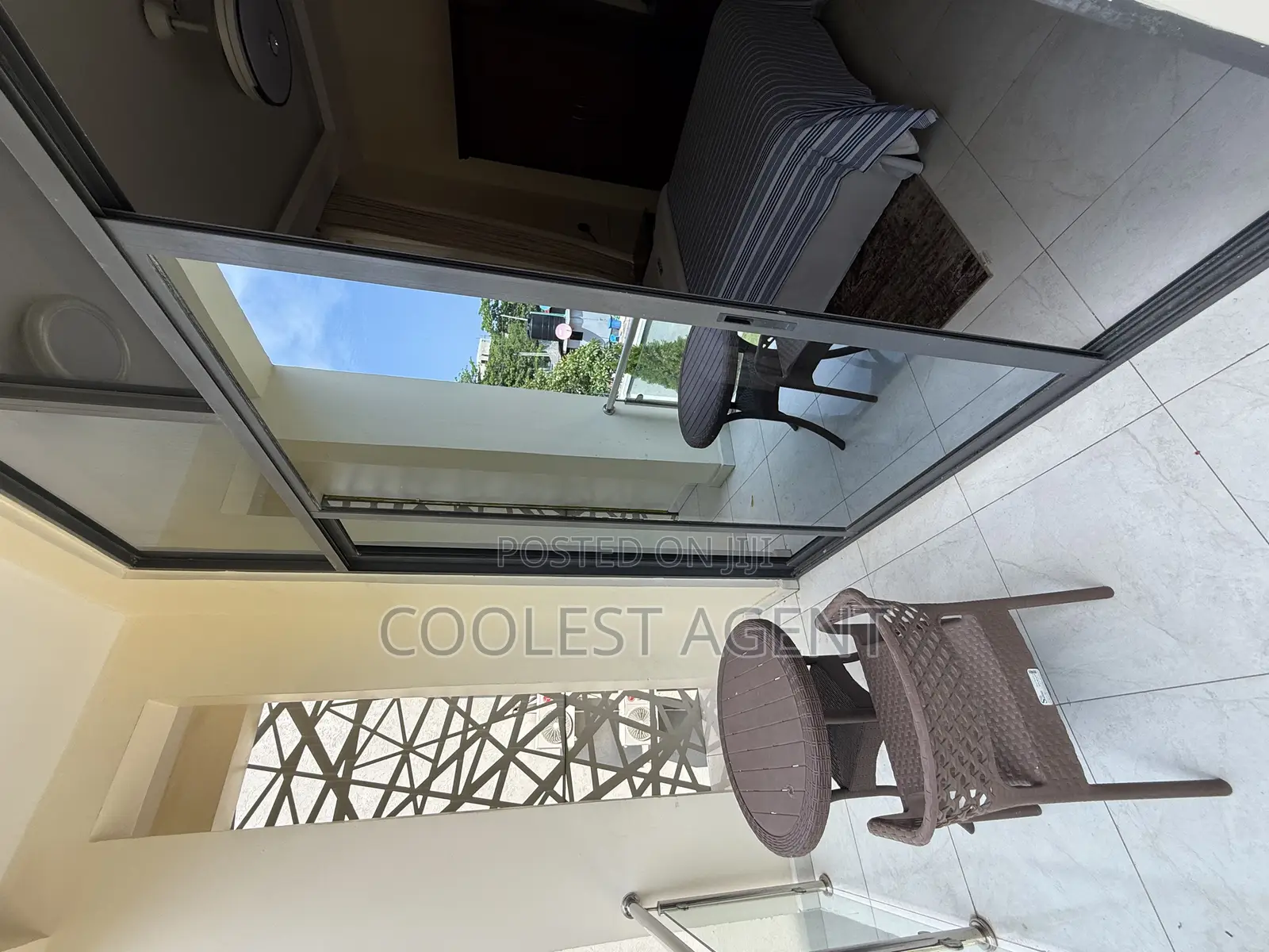 Furnished 2bdrm Apartment in Coolest Estate, Oyster Bay for rent