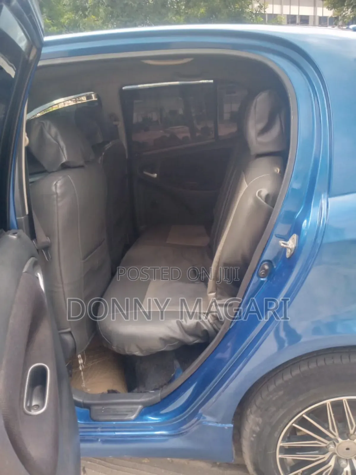 Toyota Vitz 2005 Blue