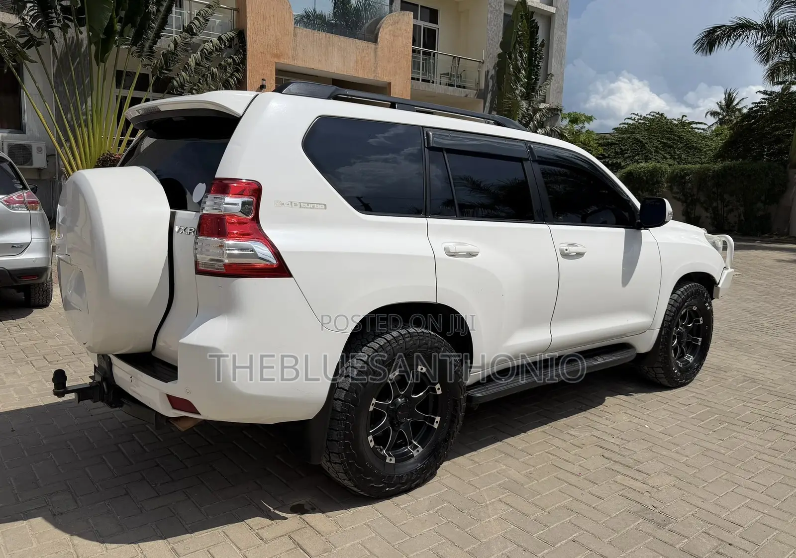 Toyota Land Cruiser Prado 2015 White