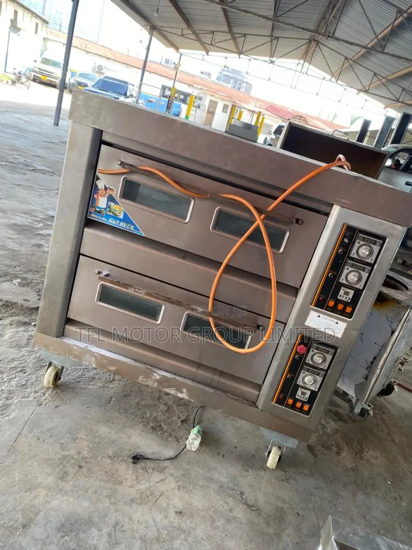 High Class Commercial Triple Deck Gas Oven
