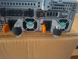 Server Dell PowerEdge R730 64GB Intel Xeon HDD+SSD 4T