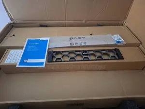 New Server Dell PowerEdge R750 64GB Intel Xeon HDD+SSD 72GB
