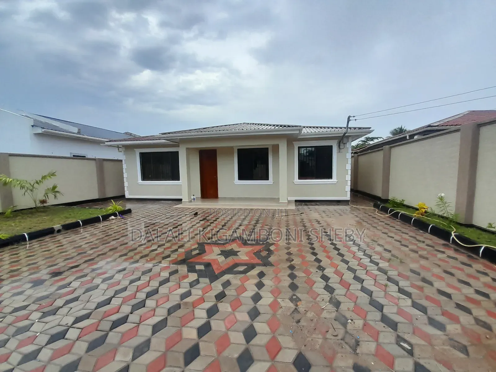 3bdrm House in Kigamboni Kisota for sale