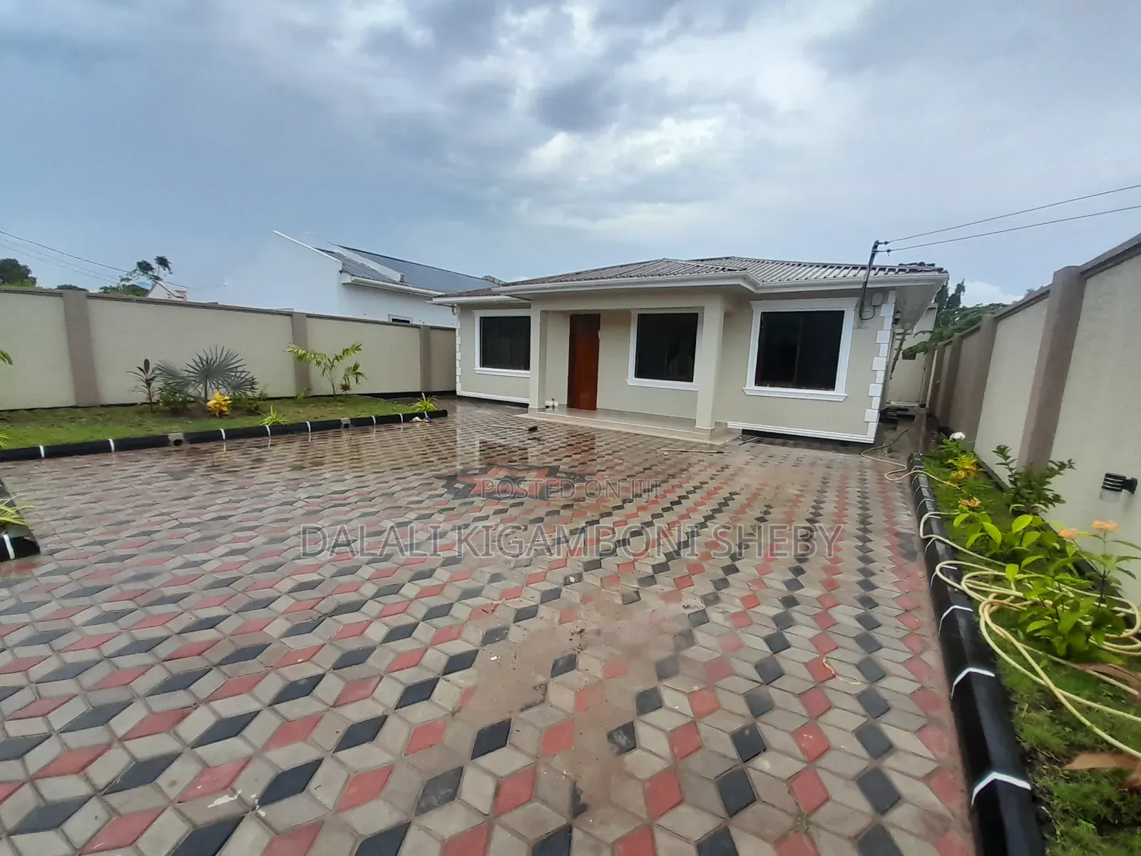 3bdrm House in Kigamboni Kisota for sale