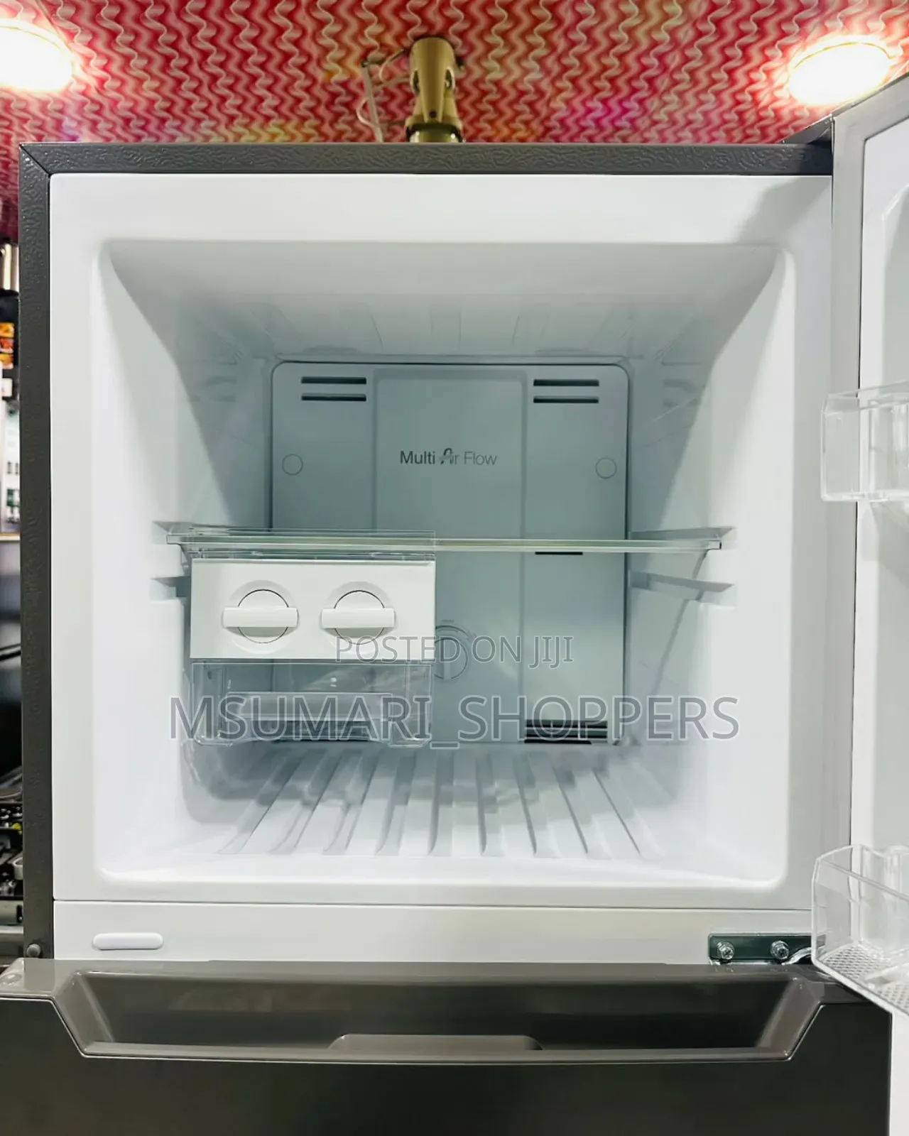 Ailyons Refrigerator Non Frost 251l With Water Dispenser System.