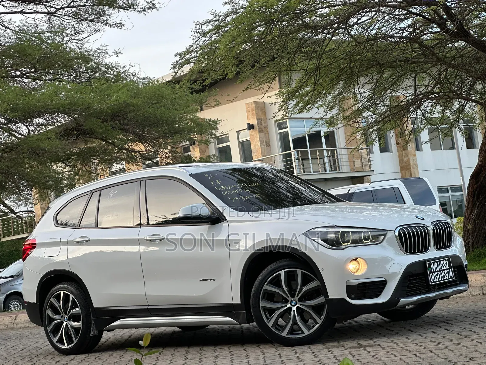 BMW X1 xDrive28i AWD 2016 Pearl