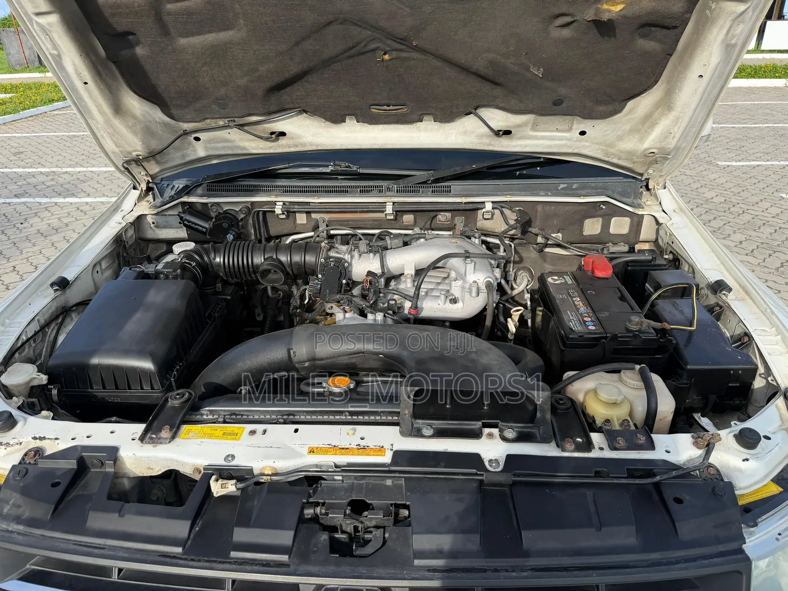 Mitsubishi Pajero 2008 White