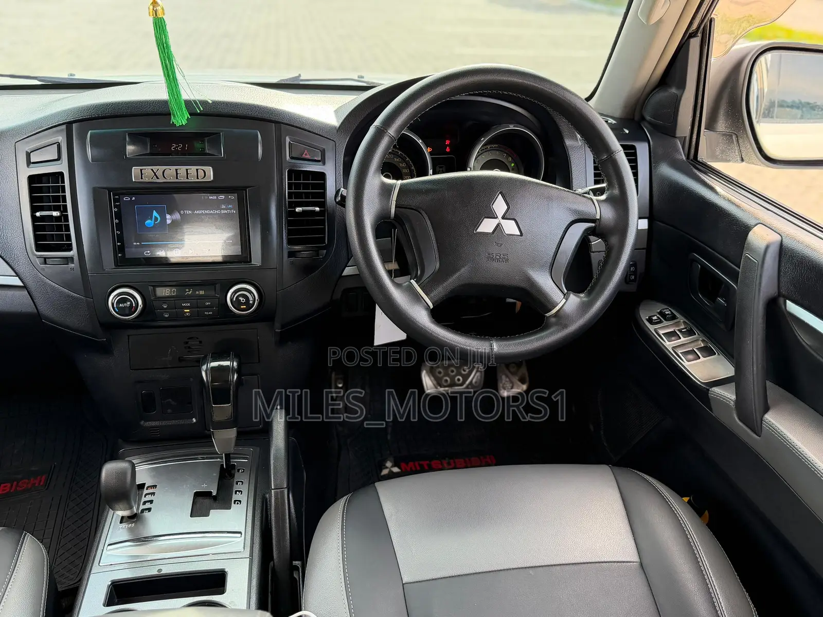 Mitsubishi Pajero 2008 White