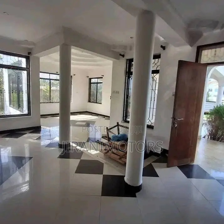 4bdrm House in Bahari Beach, Mbweni for sale