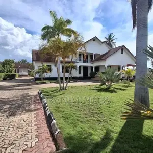 4bdrm House in Bahari Beach, Mbweni for sale