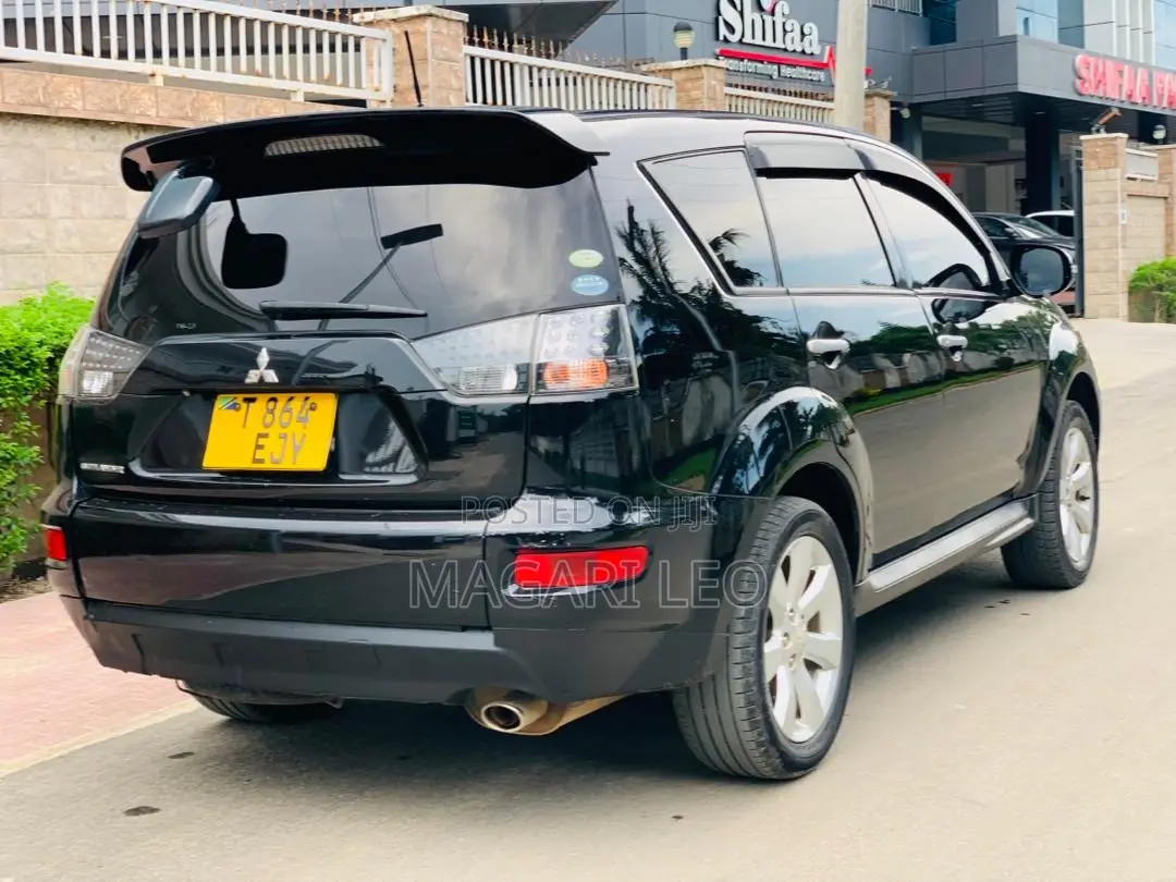 Mitsubishi Outlander 2009 Black