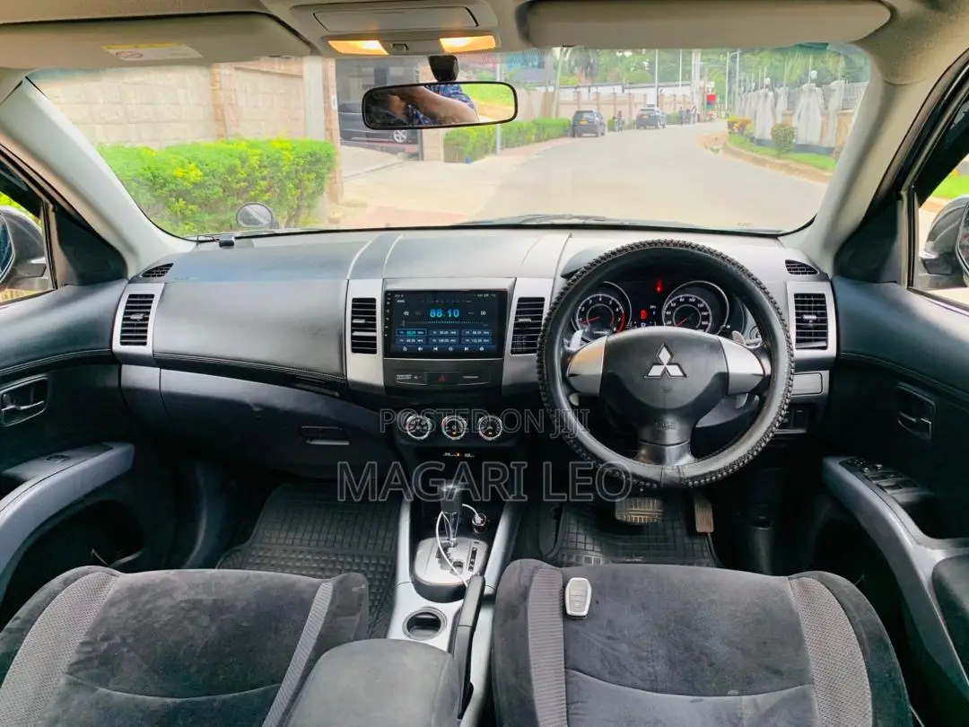 Mitsubishi Outlander 2009 Black