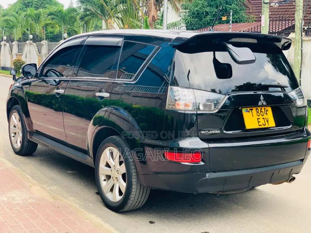 Mitsubishi Outlander 2009 Black