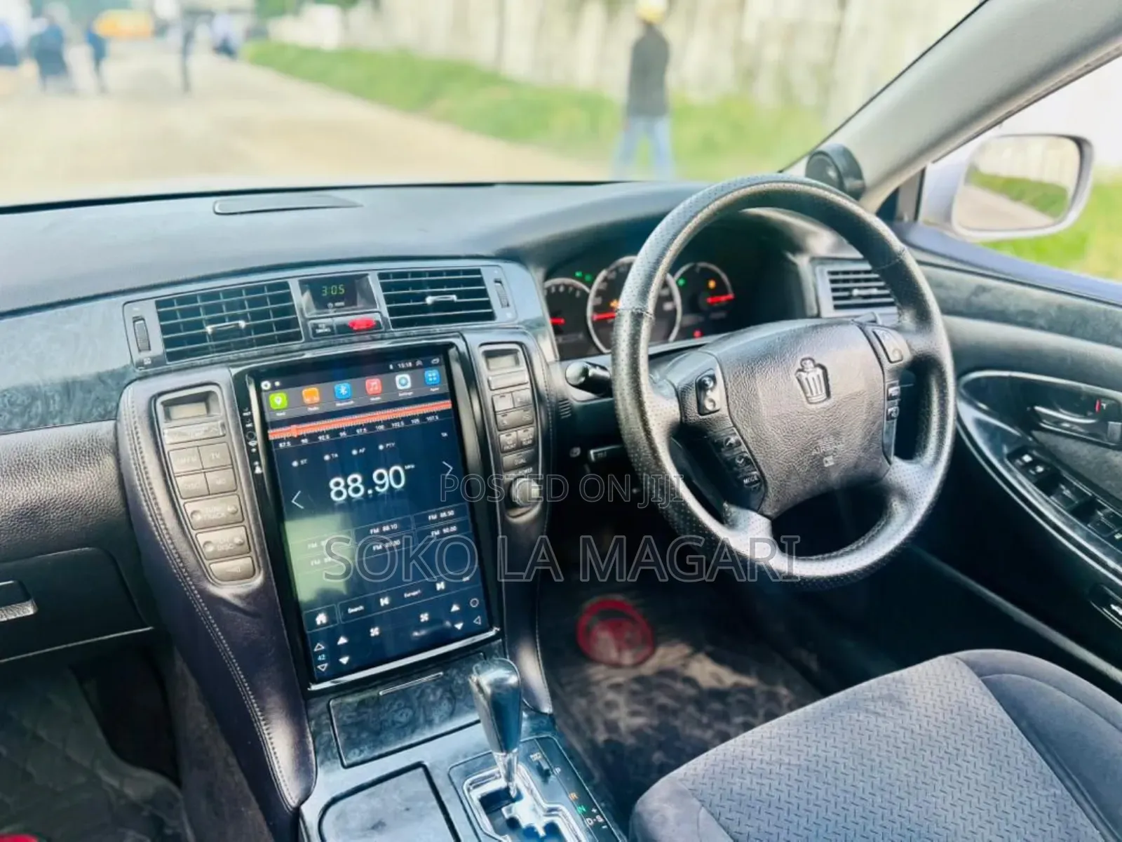 Toyota Crown 2006 Silver