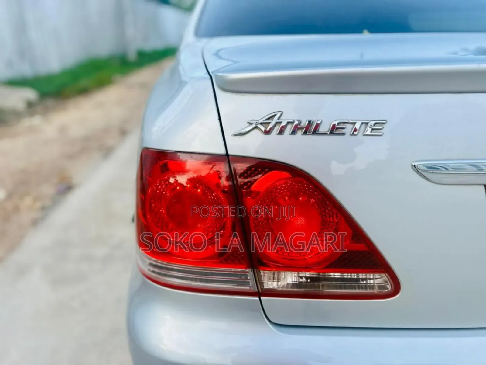 Toyota Crown 2006 Silver