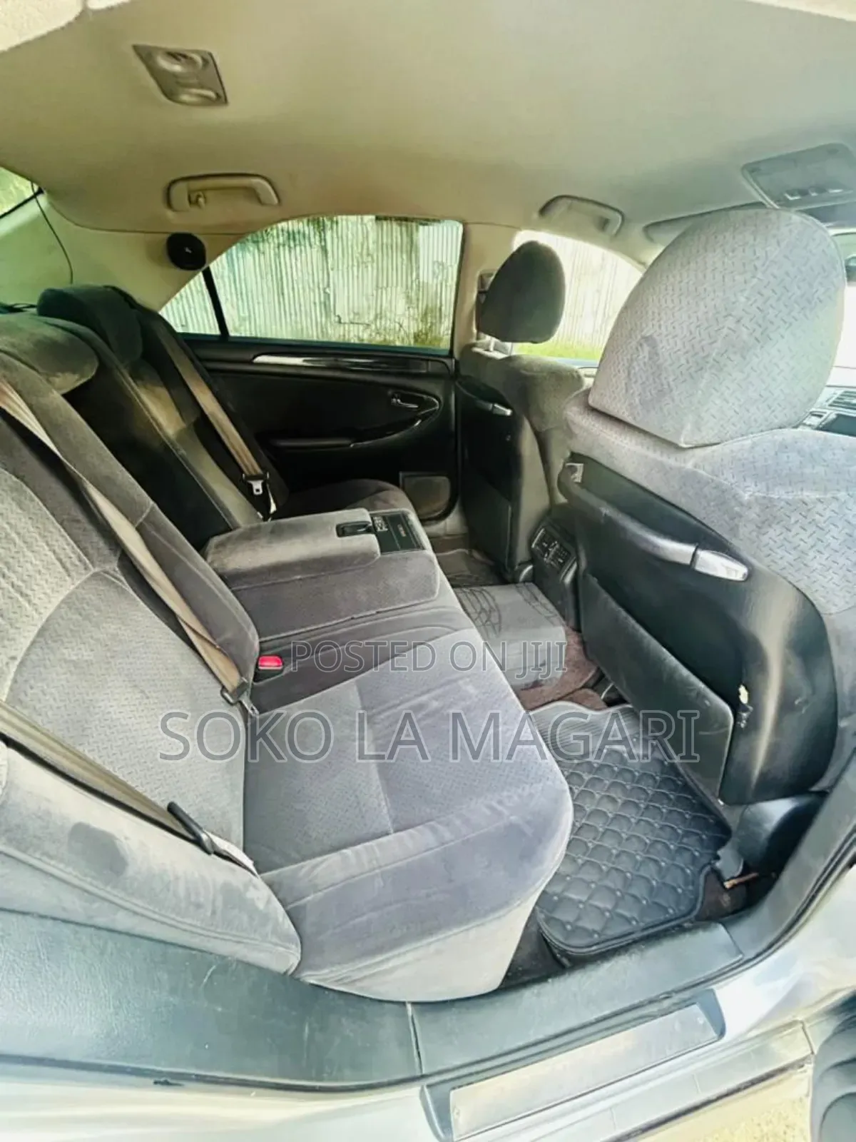 Toyota Crown 2006 Silver