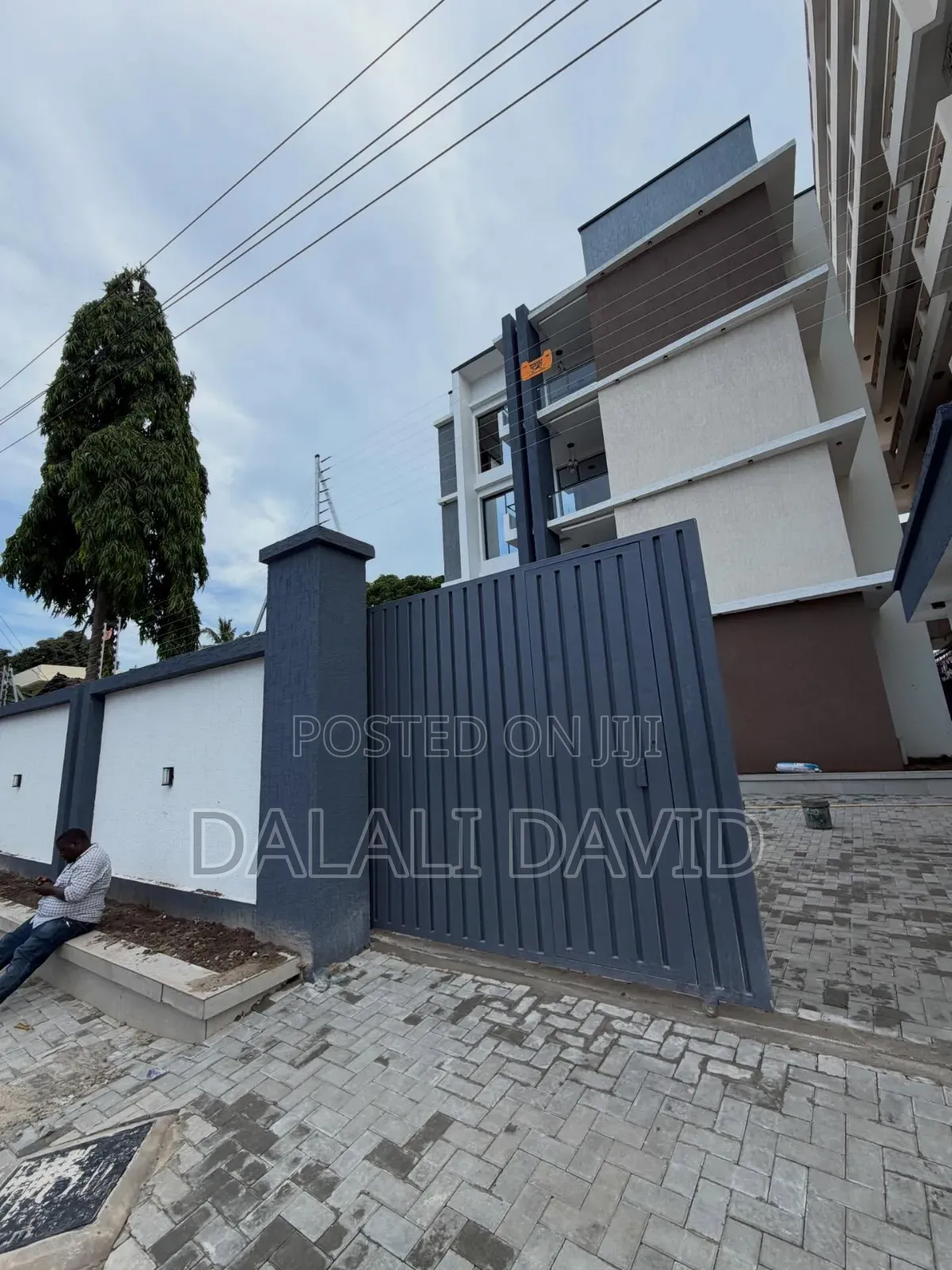 3bdrm Apartment in Kijitonyama Sayansi for rent