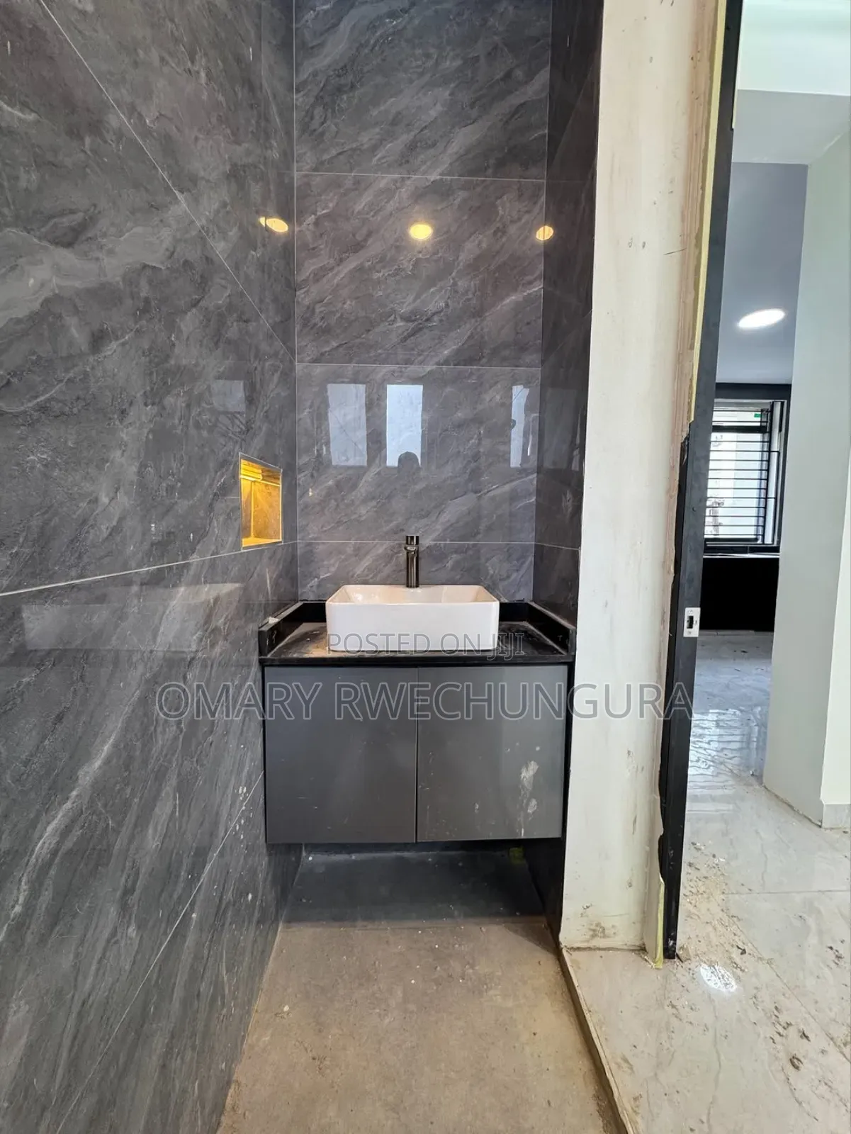 2bdrm Apartment in Goba Dangote for rent