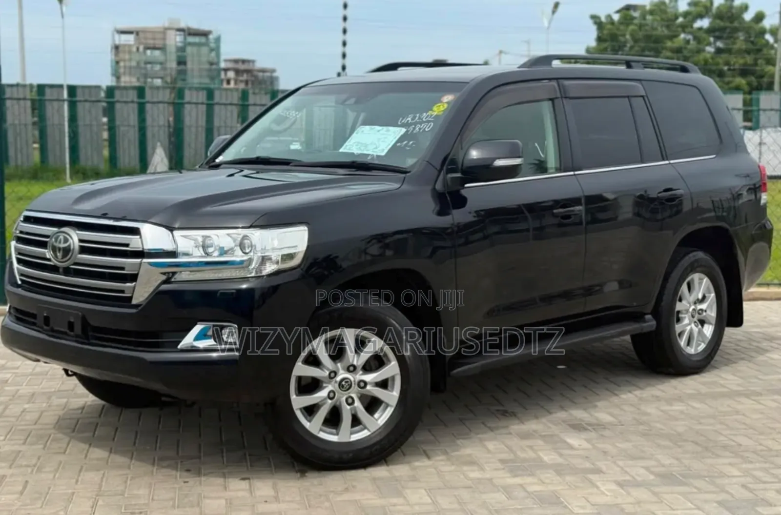 Toyota Land Cruiser 4.5 V8 VXR 2017 Black