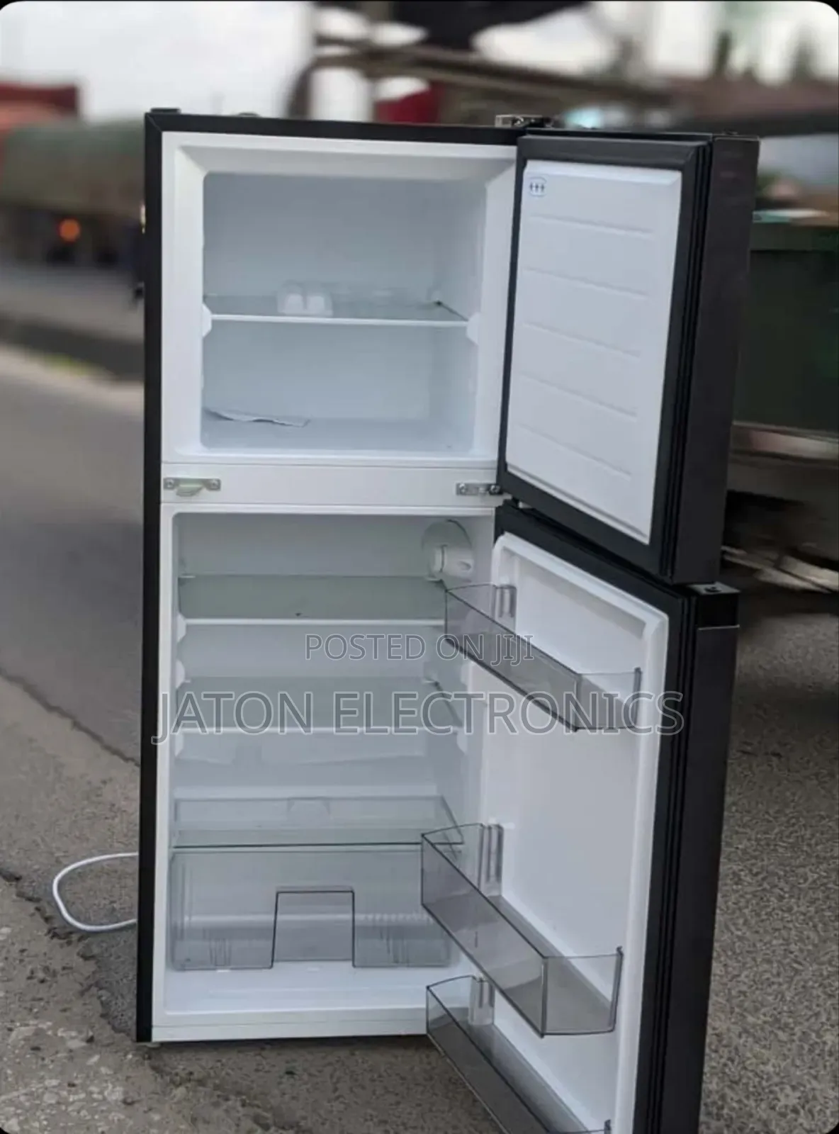 Midea Fridge 128 Liter Black
