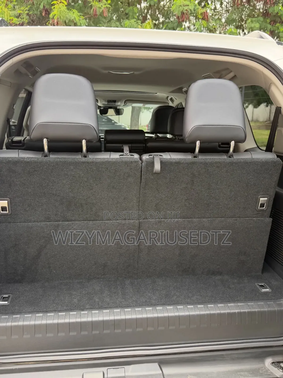 Toyota Land Cruiser Prado 2023 White