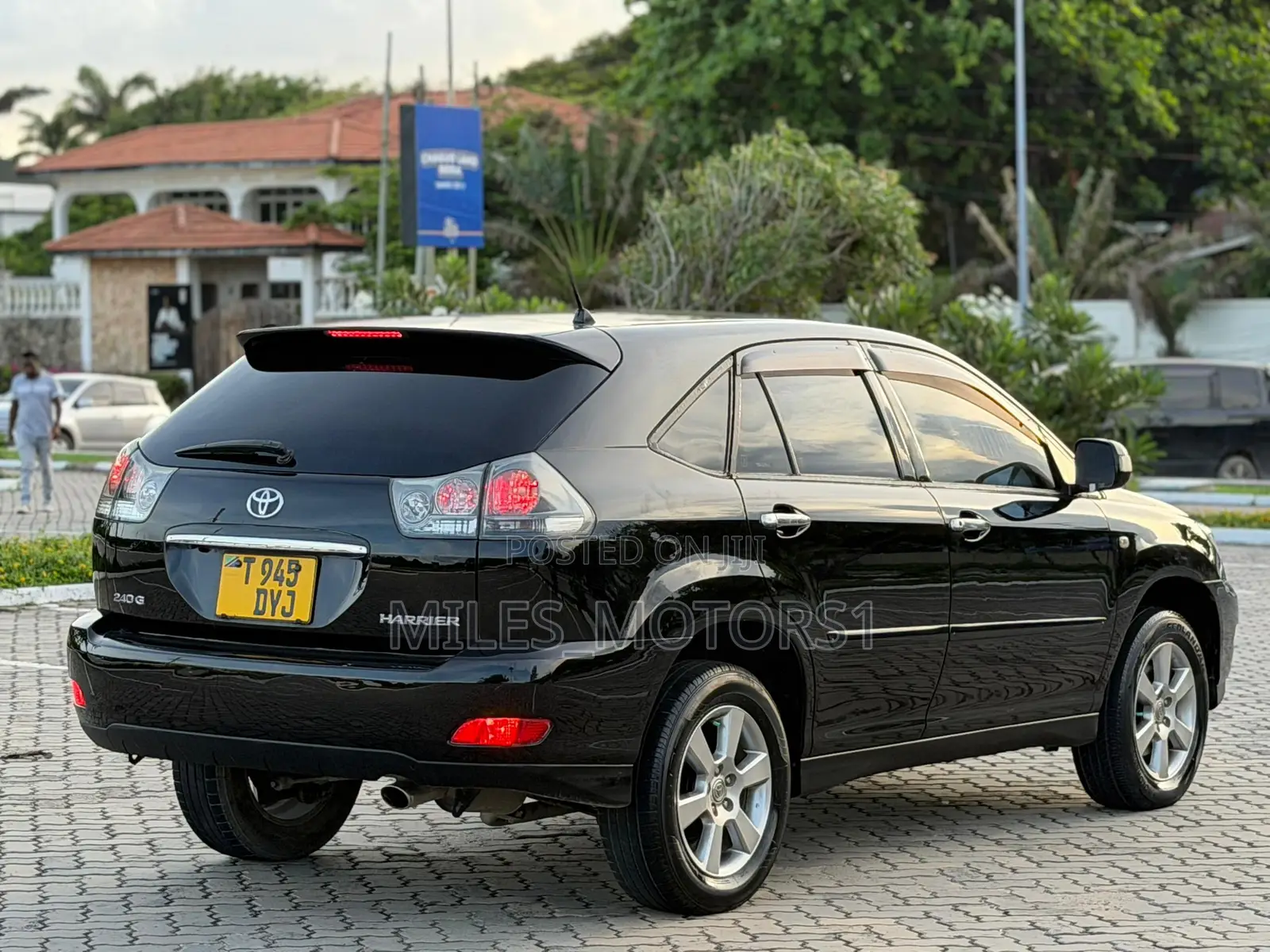 Toyota Harrier 2006 Black