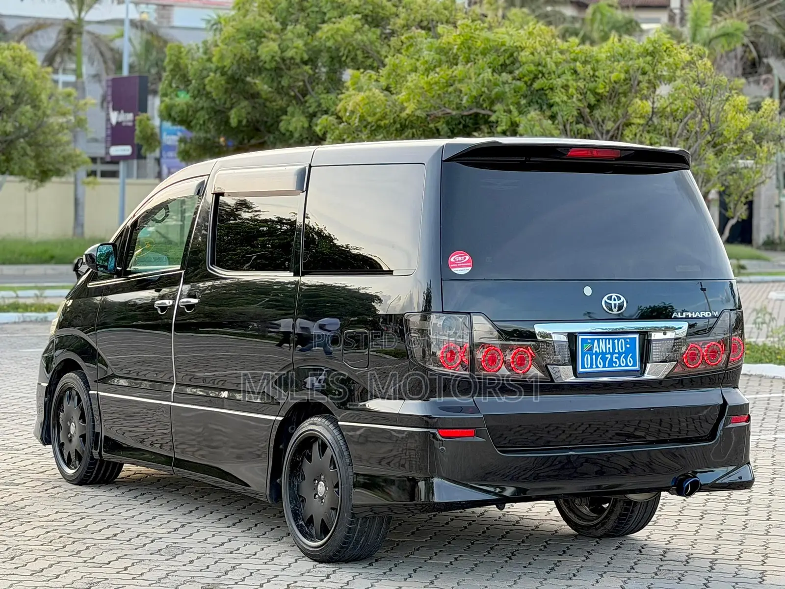 Toyota Alphard 2006 Black