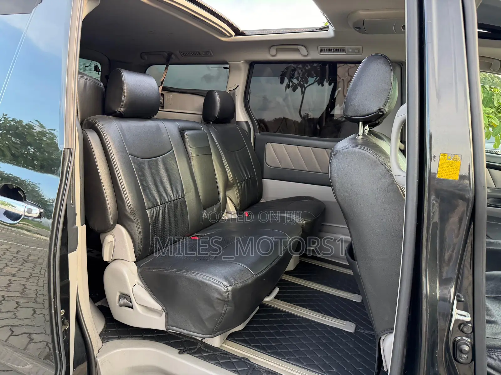 Toyota Alphard 2006 Black