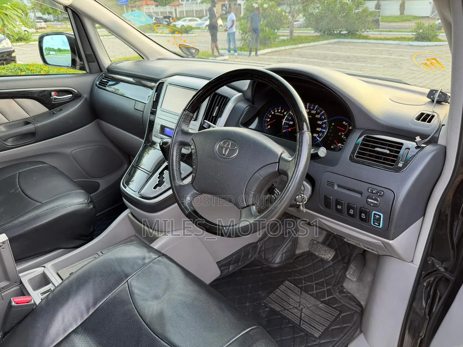 Toyota Alphard 2006 Black