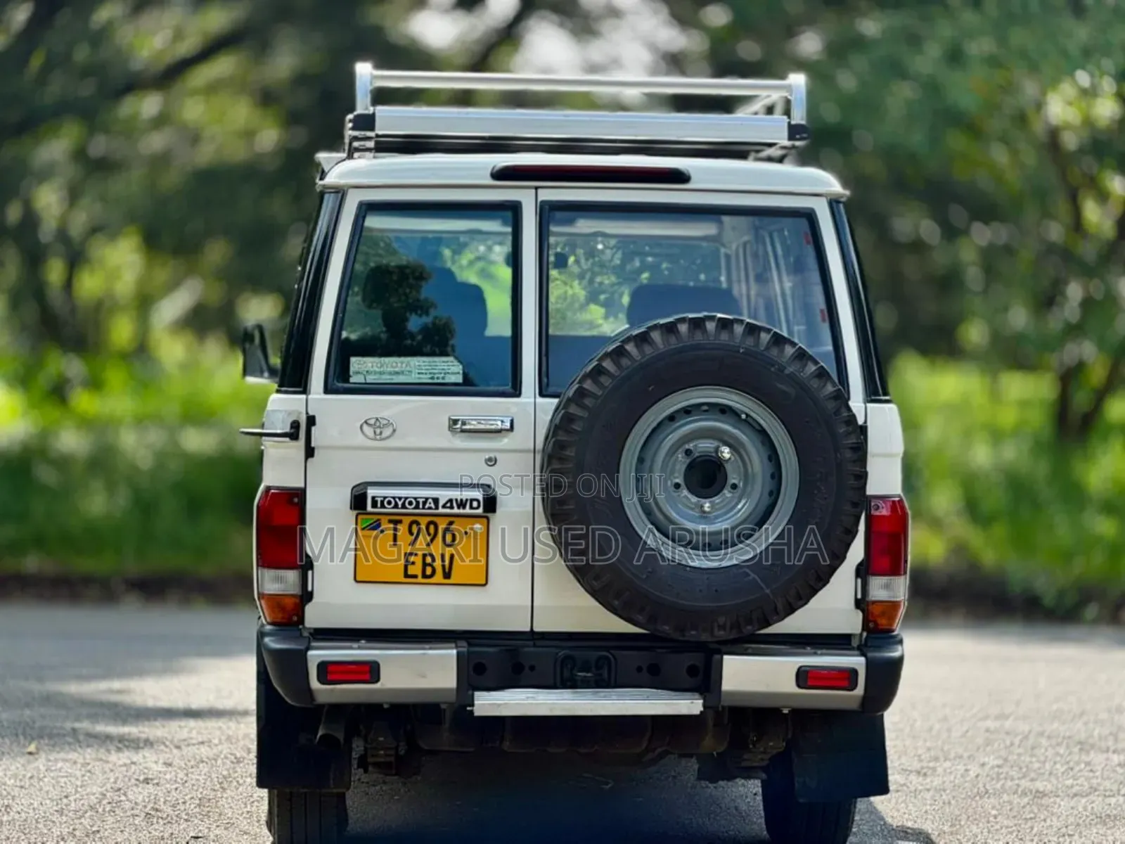 Toyota Land Cruiser 2019 White