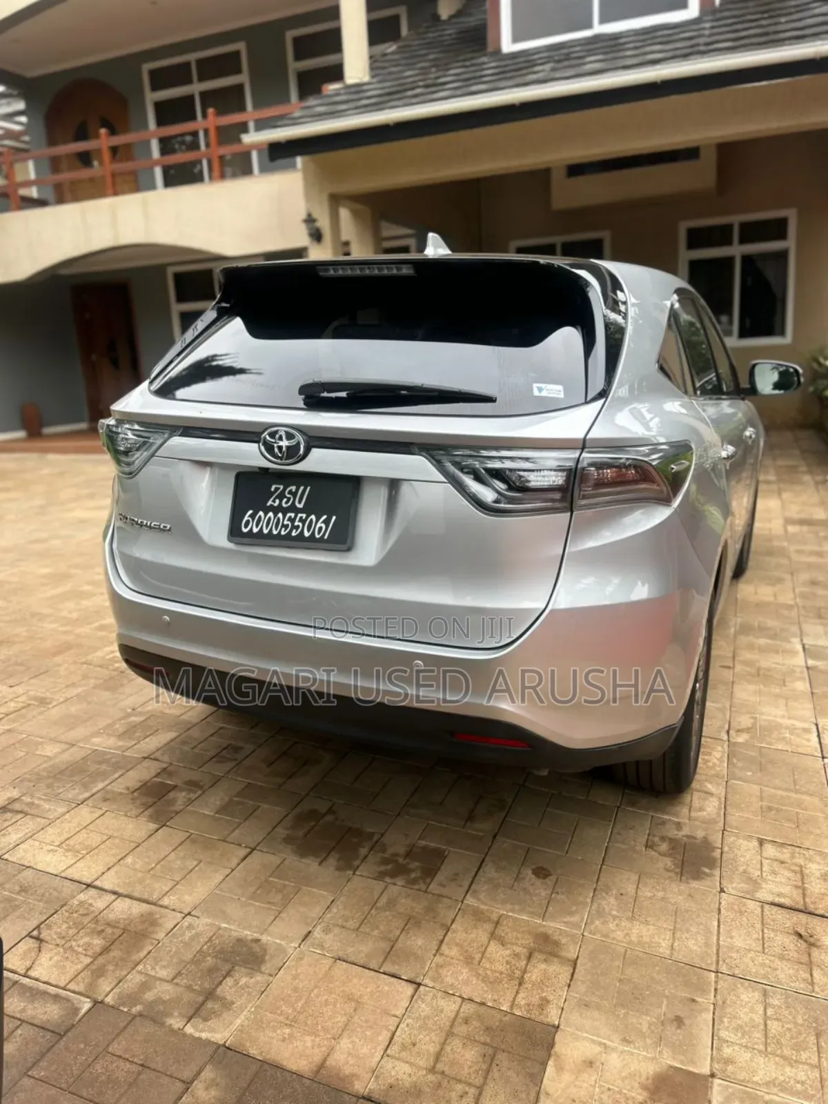 Toyota Harrier 2017 Silver