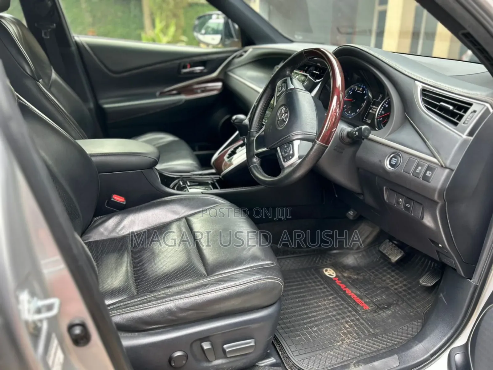 Toyota Harrier 2017 Silver