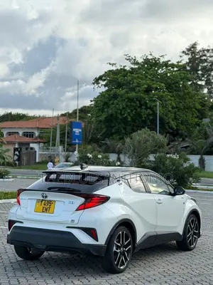 Toyota C-HR 2019 White