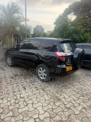Toyota Vanguard 2008 Black