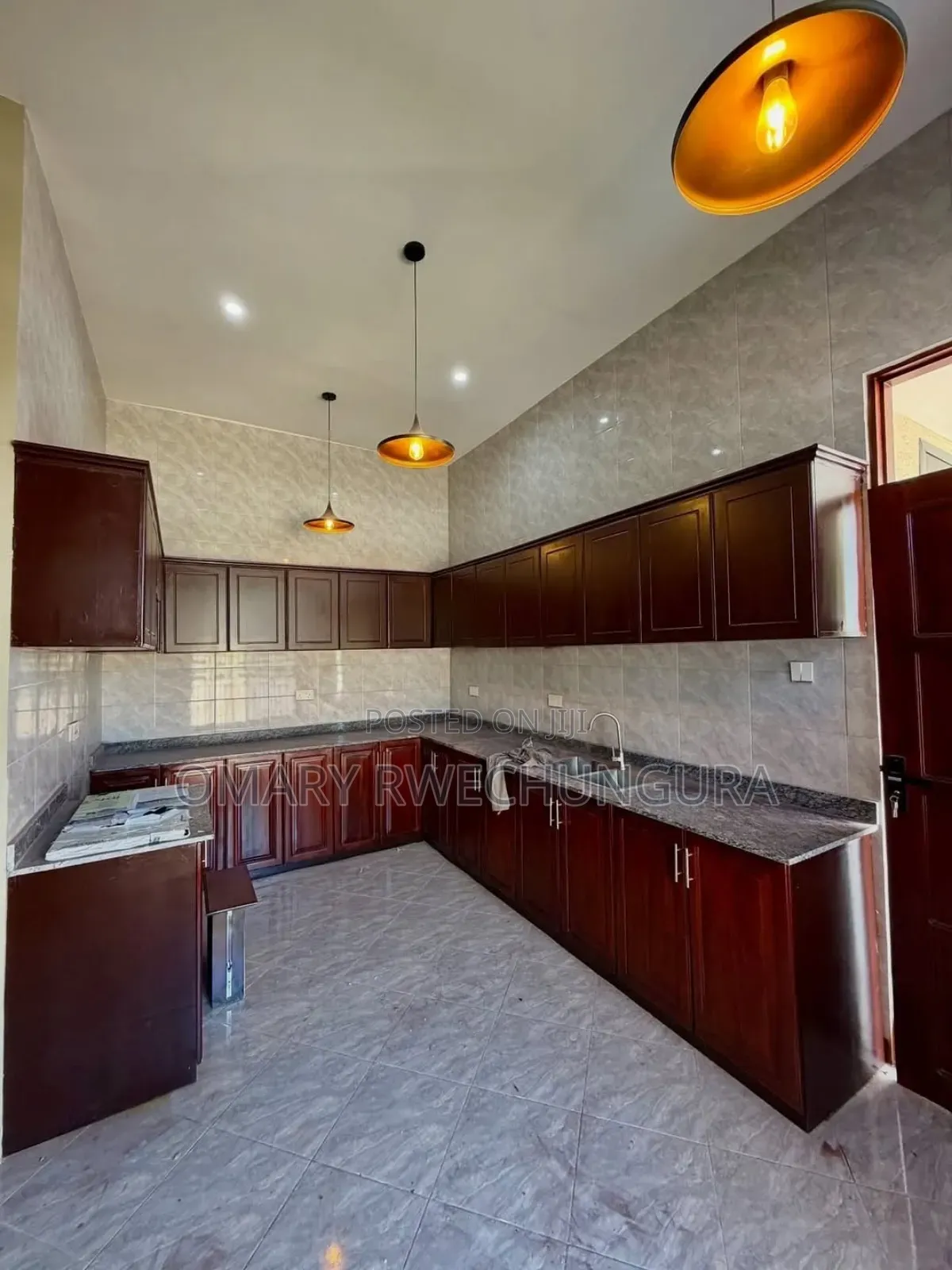 4bdrm House in Bunju Beach for sale